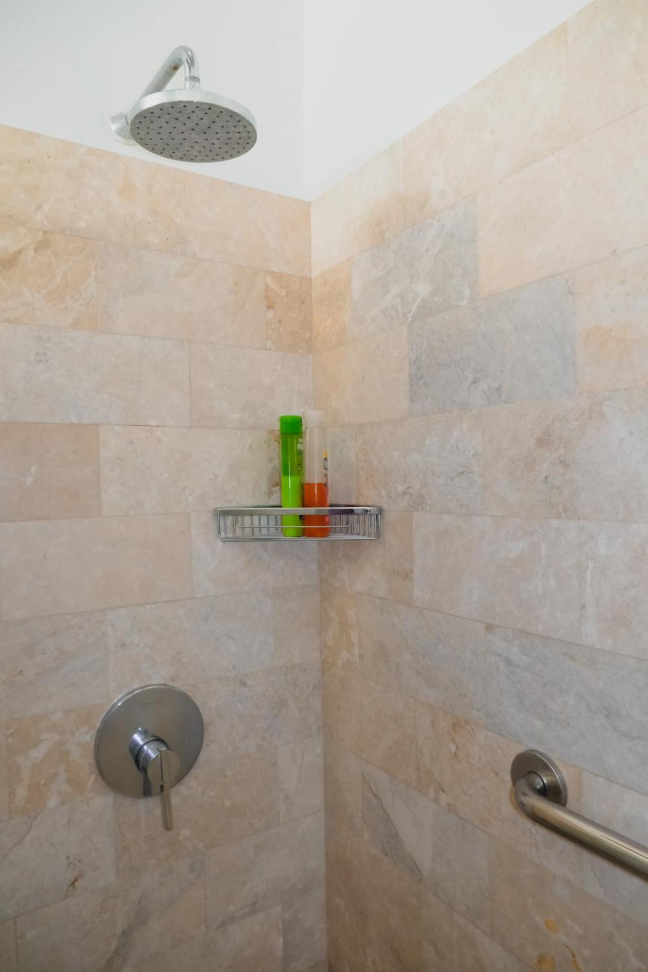 Caribe Rentals San Juan Eksteriør billede